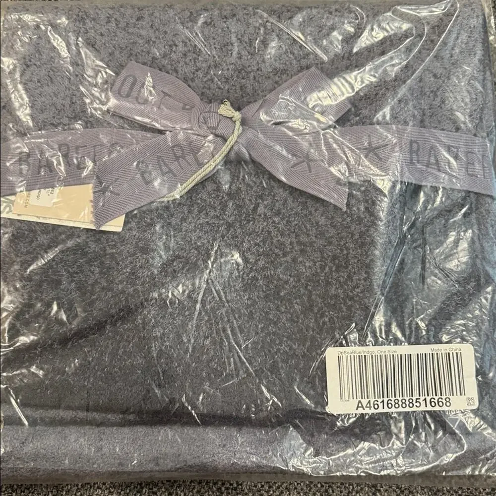 Barefoot Dreams CozyChic Lite Confetti Scarf in Deep Sea Blue/Indigo New Size OS - Picture 4 of 5